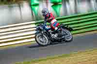 Vintage-motorcycle-club;eventdigitalimages;mallory-park;mallory-park-trackday-photographs;no-limits-trackdays;peter-wileman-photography;trackday-digital-images;trackday-photos;vmcc-festival-1000-bikes-photographs